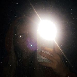 Meet your Posher, Savannah